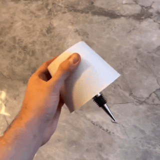 BotLamp™ Ilumina tu espacio con estilo.